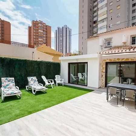 Casa Loma Con Terreno Privado Y Parking Compartido - A 800M De Playa Poniente Villa Benidorm Exterior photo