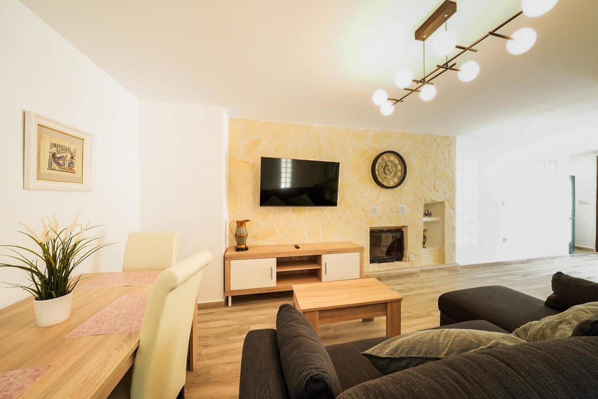 Casa Loma Con Terreno Privado Y Parking Compartido - A 800m De Playa Poniente * Benidorm