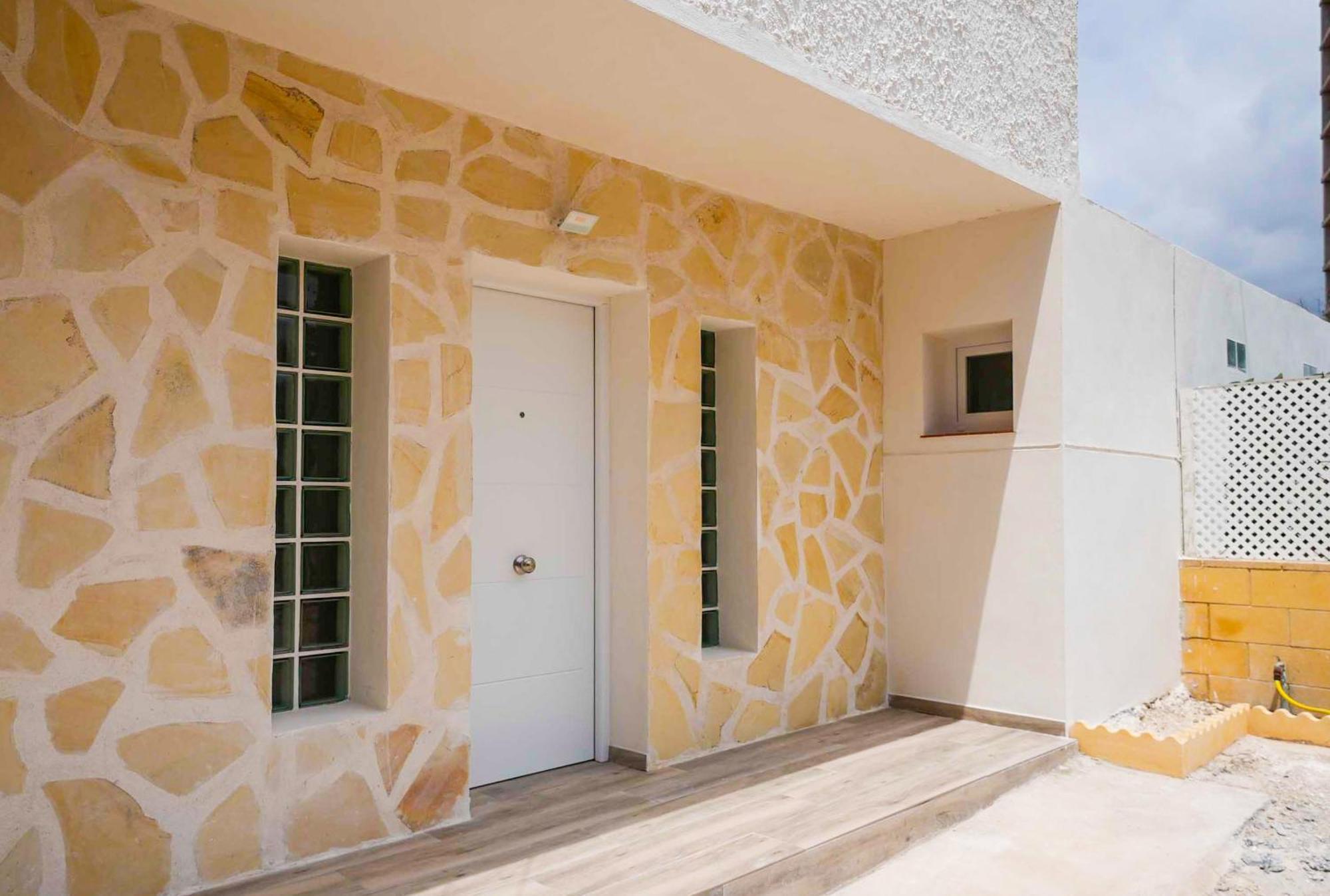 Casa Loma Con Terreno Privado Y Parking Compartido - A 800m De Playa Poniente Vakantiehuis Benidorm